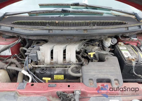 2000 Dodge Grand Caravan Se z USA, uszkodzony, nr VIN 1B4GP44G0YB801534